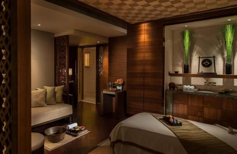 出差去了哈尔滨一家私人Spa水疗会馆，服务非常到位超级给力