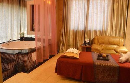 去了日照这家私人Spa休闲会馆，项目丰富服务棒，朋友极力推荐