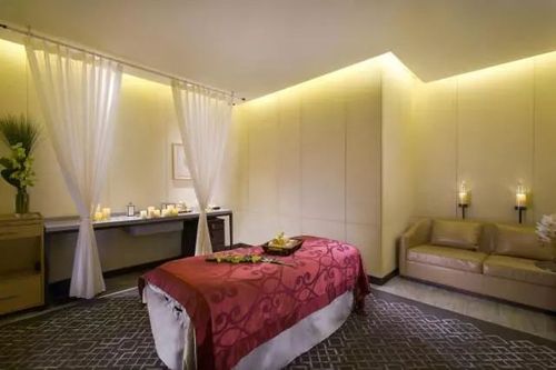 出差去了烟台一家私人Spa养生会馆，漂亮小姐姐服务非常好哦